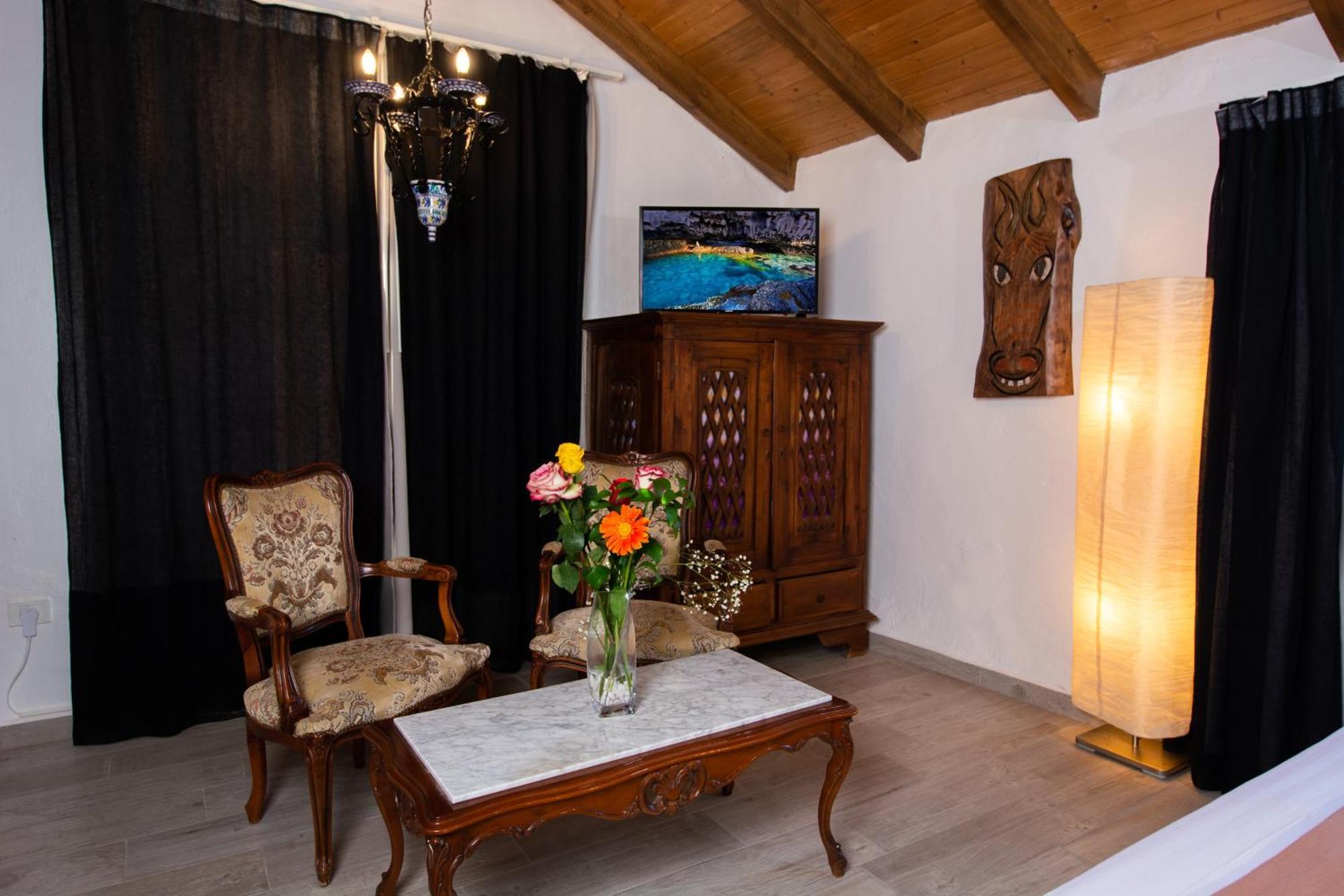 Geko Hotels Los Llanillos Exterior photo